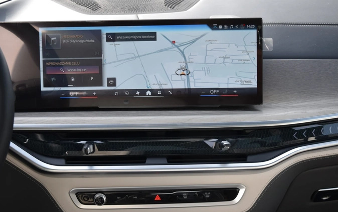 BMW X7 cena 552400 przebieg: 4000, rok produkcji 2023 z Konin małe 742